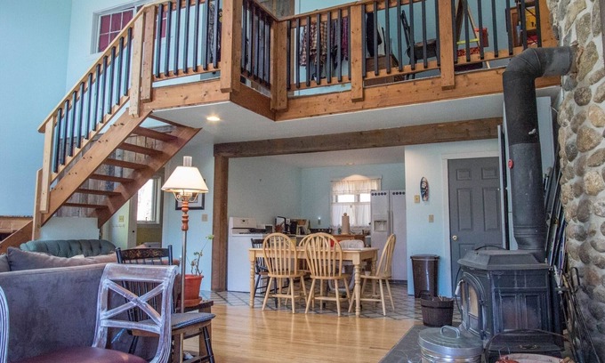 Bethel House | Songo Loft - Old Farmhouse
