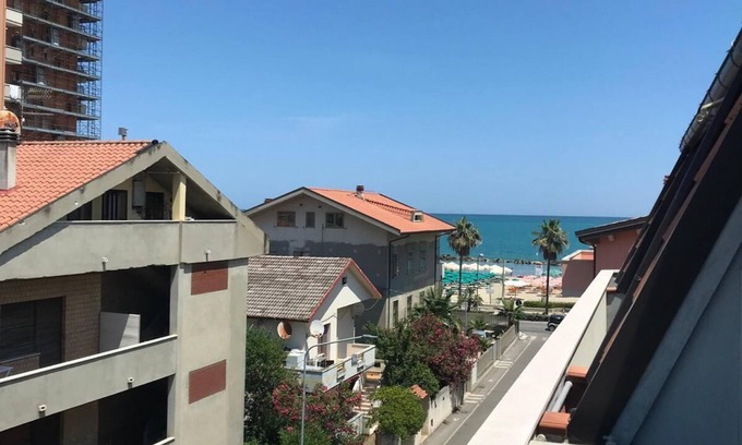 Montesilvano Apartment | Sonia's house. 50 meters from the sea. Ideal for families.