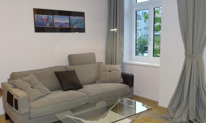 Oberdobling Apartment | Sonnberg Design Apartment
