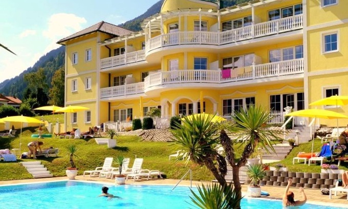 Sattendorf House | Sonnenhügel Doppelzimmer mit Balkon - All-inclusive Hotel Sonnenhügel