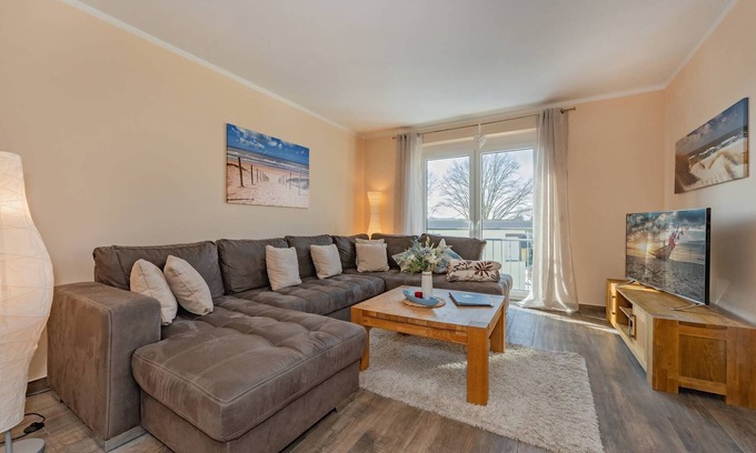 Korswandt Apartment | Sonnenpark 04 - bright and friendly vacation apartment