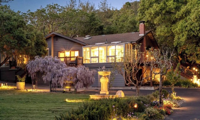 Sonoma House | Sonoma 14Acres, 5BR 5BA 2Houses, Pool, Plaza 3 mi.