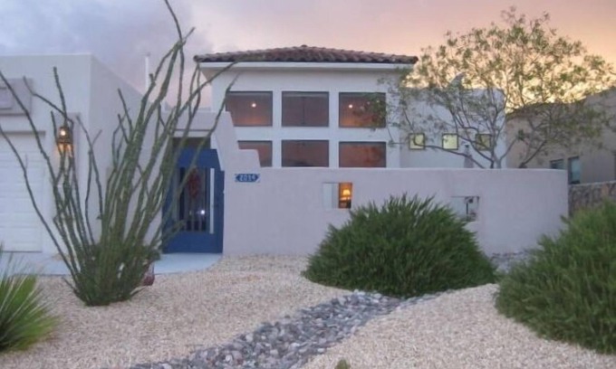 Las Cruces House | Sonoma Ranch Golf Course Hacienda - Featured in NM Magazine