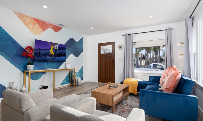 Eastside House | ★SOOTHING AND TRANQUIL 2B1B HOME★