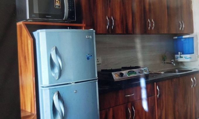 Greater Noida Apartment | Soothing apartment with AC in Greater Noida, apartment with all luxury amenities