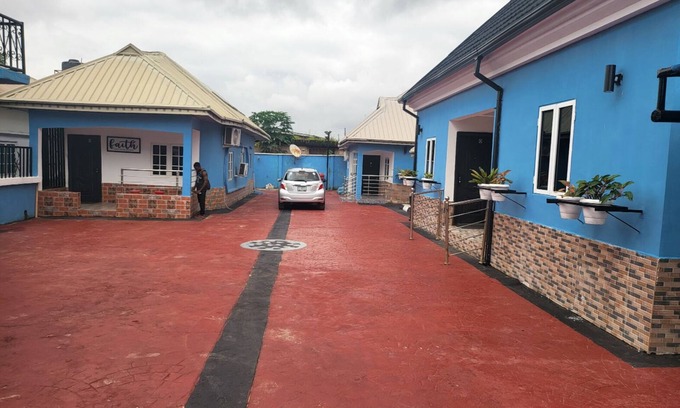 Benin City Apartment | Soothing apartment with AC in vibrant Benin City