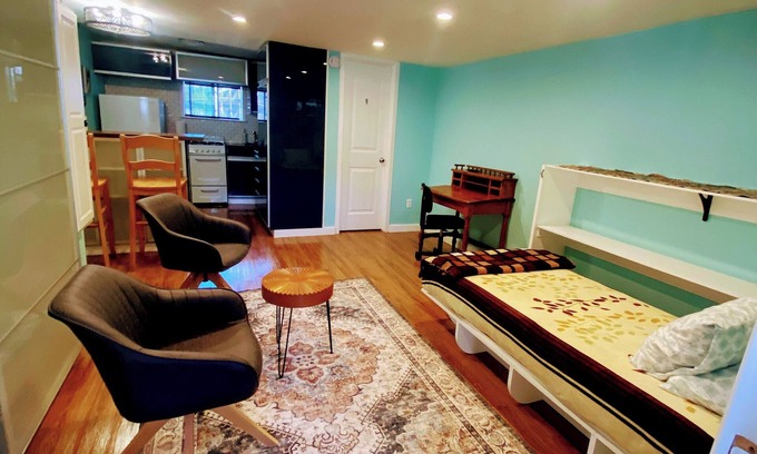 La Presa Apartment | Soothing studio with AC in Spring Valley