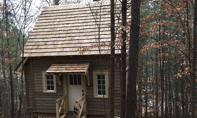 Chickamauga Cottage | Sophie's Roost Treehouse at Candlelight Forest Resort