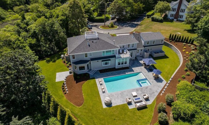 Chatham House | Sophisticated Chatham Oasis with Pool & Spa RPAM062