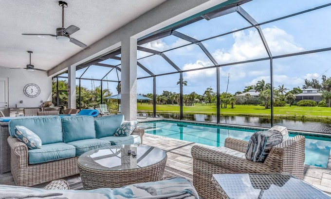 Alden Pines House | Sophisticated home with private pool & fast WiFi - walk & ferry to attractions