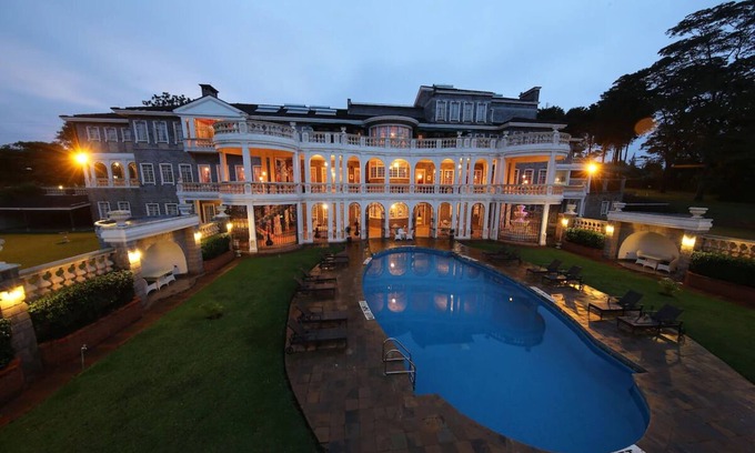Limuru House | Sophisticated Room Near Pool and Gardens – Perfect for Relaxation
