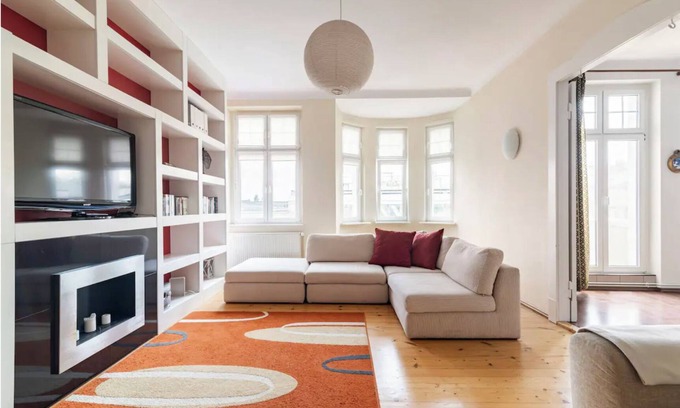 Sopot Centrum Condo | SOPOT Monte Cassino, 2 Baths, 2 Balconies, Elevator, Parking