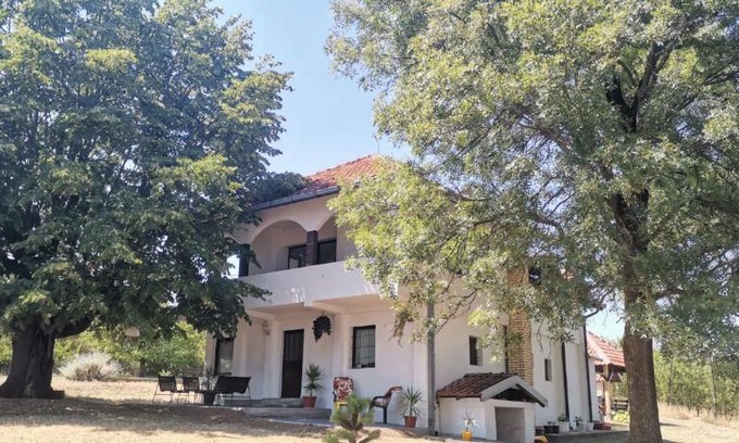 Mladenovac House | Sopot Paradise