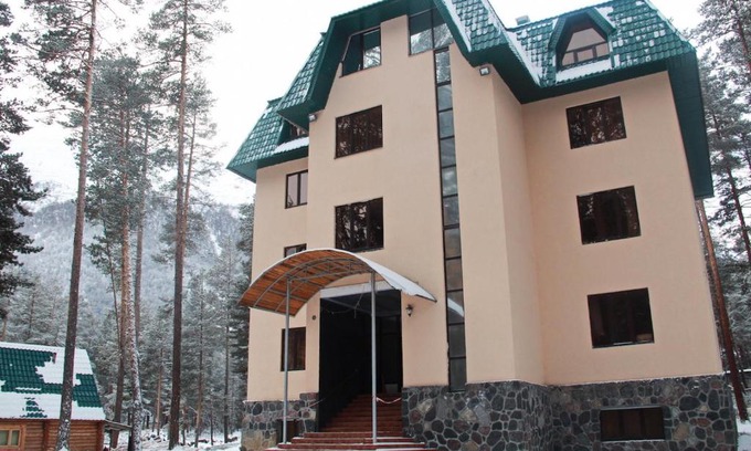 Terskol Hotel | Sosnovy Bor Inn