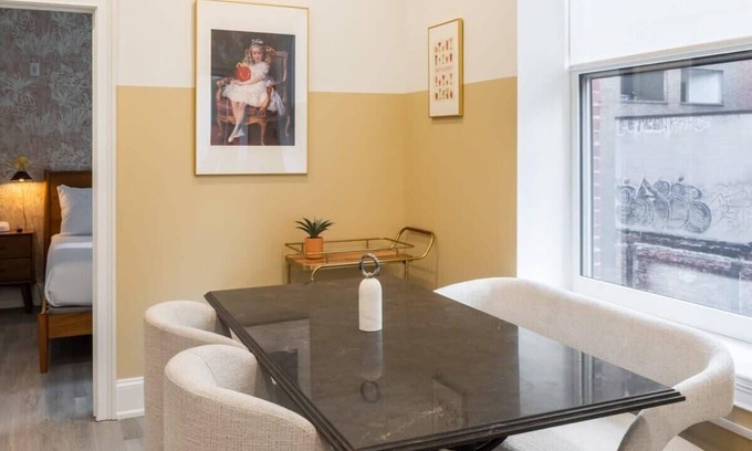 Rittenhouse Row Apartment | Sosuite | 1BR Apt w W/D, Large Dining Seating