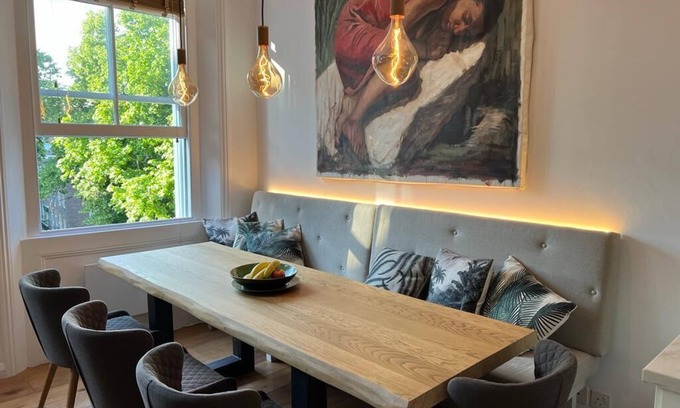 South Kensington Apartment | Sought after SOUTH KENSINGTON LUXURY sleeps 4