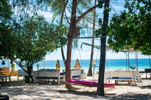 Galu Beach Hotel | Soul Breeze Beach Resort