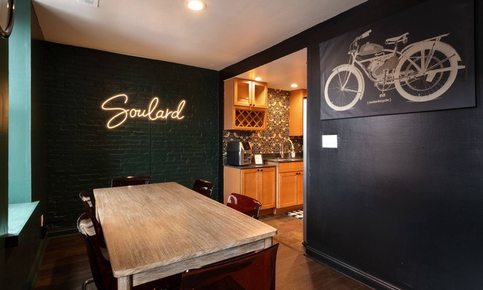Soulard House | ☆Soulard Market Flat☆Close to Busch and Downtown☆