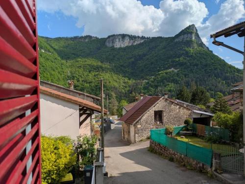 Tenay House | Sous les Etoiles du Bugey