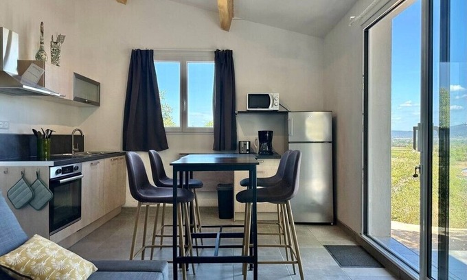 Banne House | South Ardeche estate with 4 independent gites, large swimming pool, poolbar,