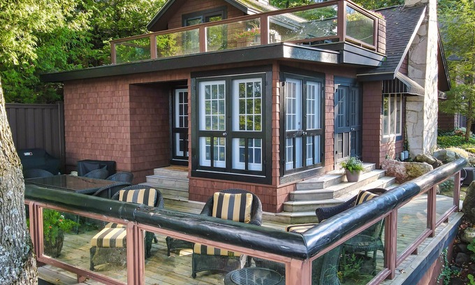 Charlevoix House | South Arm of Lake Charlevoix | Private Dock | Pickleball driveway| Fireplaces