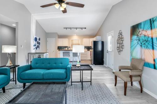 Royal Pines House | South Asheville Townhome 12 B