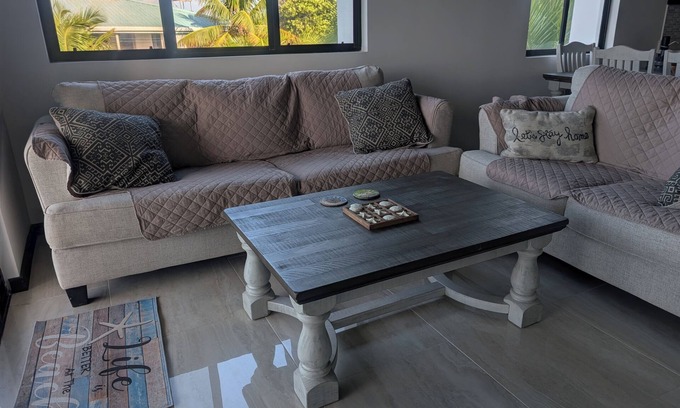 Belize District Condo | South Beach Caye Caulker Penthouse 4 with Private rooftop pool/Kitchen