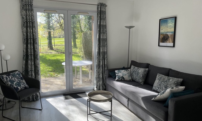 Ploemel House | South Britany house with a heated swimming pool, facing golf of Saint Laurent, at 7 kms from beaches and Carnac