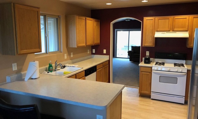 Rita Ranch House | South East Tucson. Clean, Quiet Home