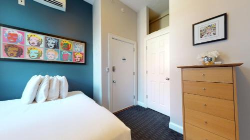 Columbus Apartment | South End Studio Perfect for Work Travel #26