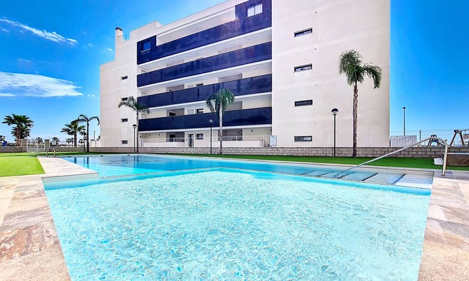 Lo Rufete Apartment | South facing balcony with town views