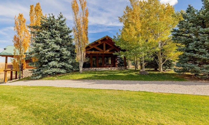 Wapiti House | South Fork River Ranch- a Western paradise!