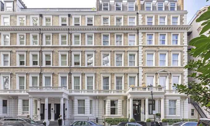Courtfield Apartment | South Kensington Deluxe Three Bedroom Apartment
