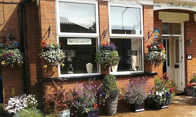 Bridlington Bed & Breakfast | South Lodge