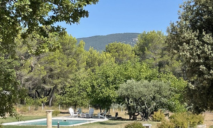 Peypin-d'Aigues House | South Luberon cottage with stunning country views, private pool and parking
