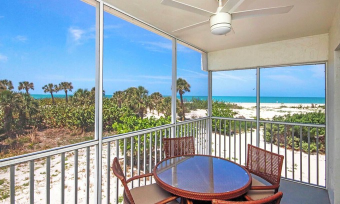 Captiva House | South Seas Beach Villa 2117: Beachfront Luxury on Captiva