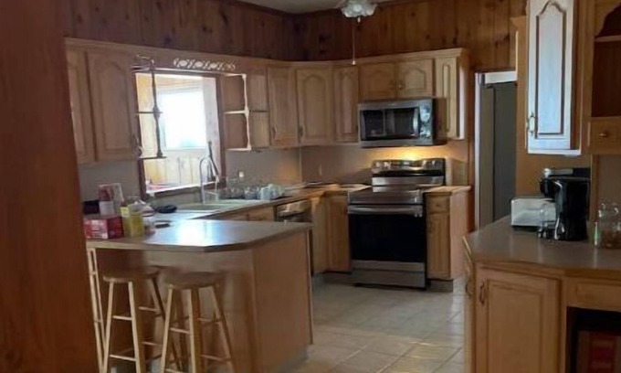 Twin Lake Resort | South Shore Resort-Entire Resort