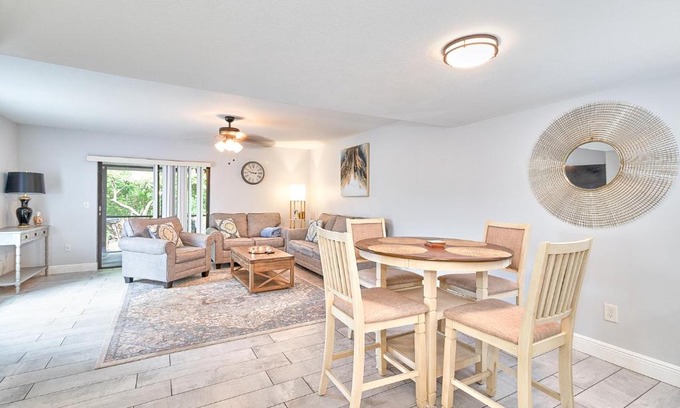 Bayshore Gardens House | South Tampa Retreat Fenced Yard, Top Location!