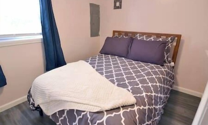 Bloomington House | Southern Bloom Cottage
