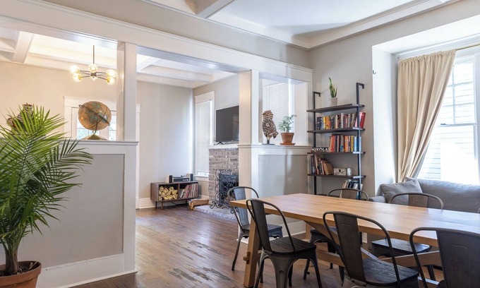 Five Points House | Southern Charm w/Modern Comfort in peaceful Jacksonville