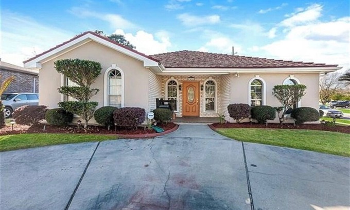Kenner - Louis Armstrong International Airport House | 🌹Southern's Beauty 🌹very close to the airport