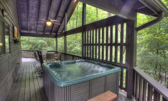Sautee Nacoochee House | Southern Seclusion- Nestled in the back of the wood next to the National Forest