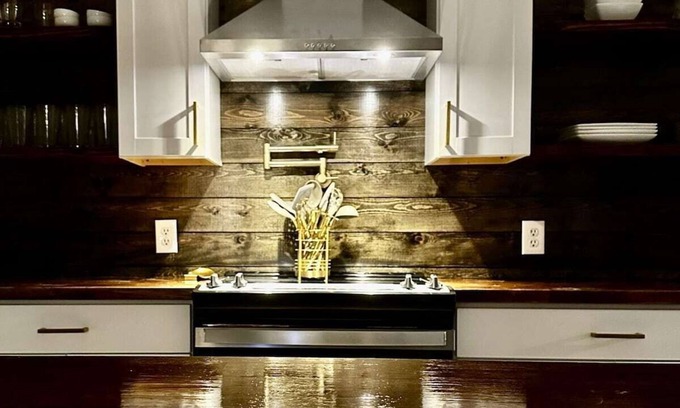 Boothville-Venice House | Southpass Camp - Venice, LA - Coast & Canyon Outfitters