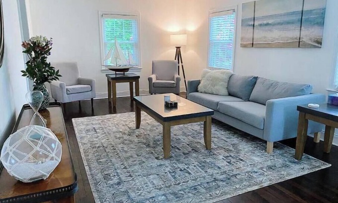 Southport House | Southport Shoreline Charm: Elegant Coastal Escape