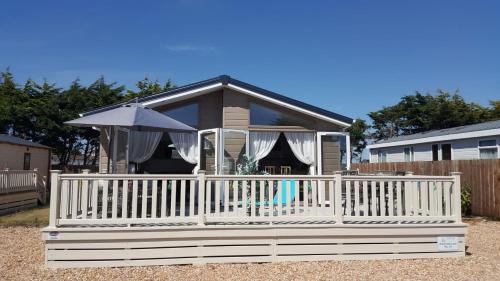 Southsea House | Southsea, Beach and Beauty Lodges