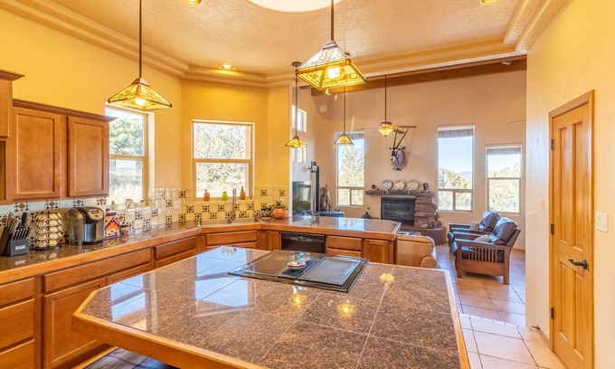 Zuzax Villa | Southwest mountain villa - Peaceful and quiet. No smokers.