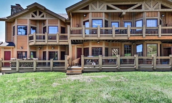 Champion House | Southwind Seven Springs Home on Ski Slopes!