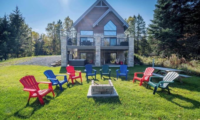 Lac-Etchemin Ski Chalet | Spa | Chalet la Barque du Bonheur