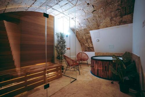 Quartier Vieux Marche-Cathedrale Apartment | Spa du palais jacuzzi sauna - Rouen centre - free parking