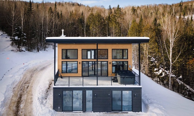 Saint Come Ski Chalet | Spa & Mountain View - Le Eastman View